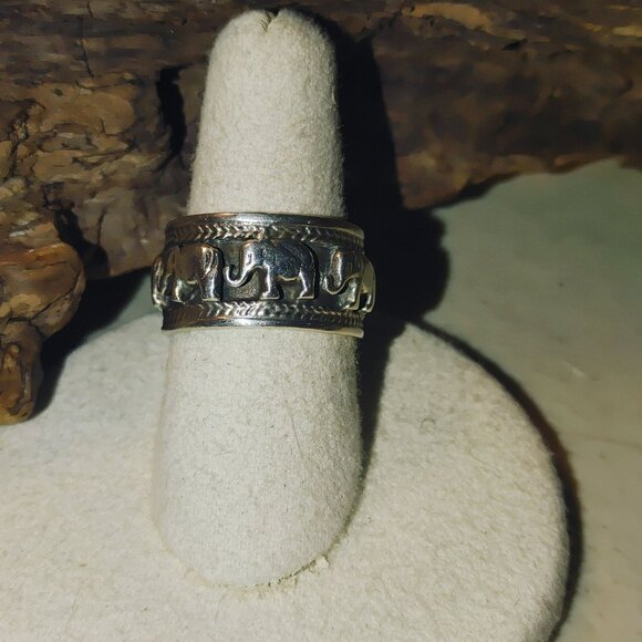 Elephant Band Sterling Silver 925 Ring Hinduism Feng Shui Luck Wisdom Strength - Picture 8 of 10